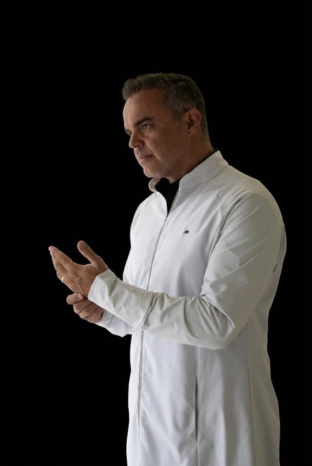 Dr. Vinicius Costa, cofundador e diretor médico da Weli
